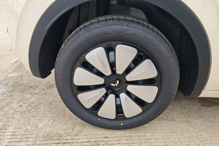 Used Wuling Bingo 2025 333 km Lingxi Connected Version Exterior 8