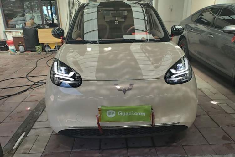 Used Wuling Bingo 2025 333 km Lingxi Connected Version Front