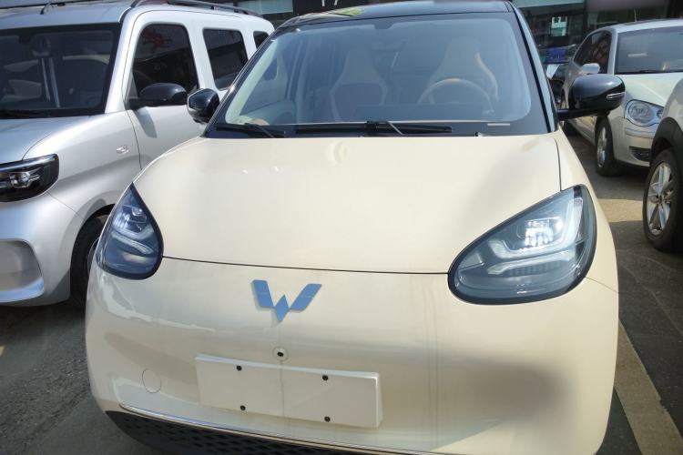 Used Wuling Bingo 2025 333 km Lingxi Connected Version Front