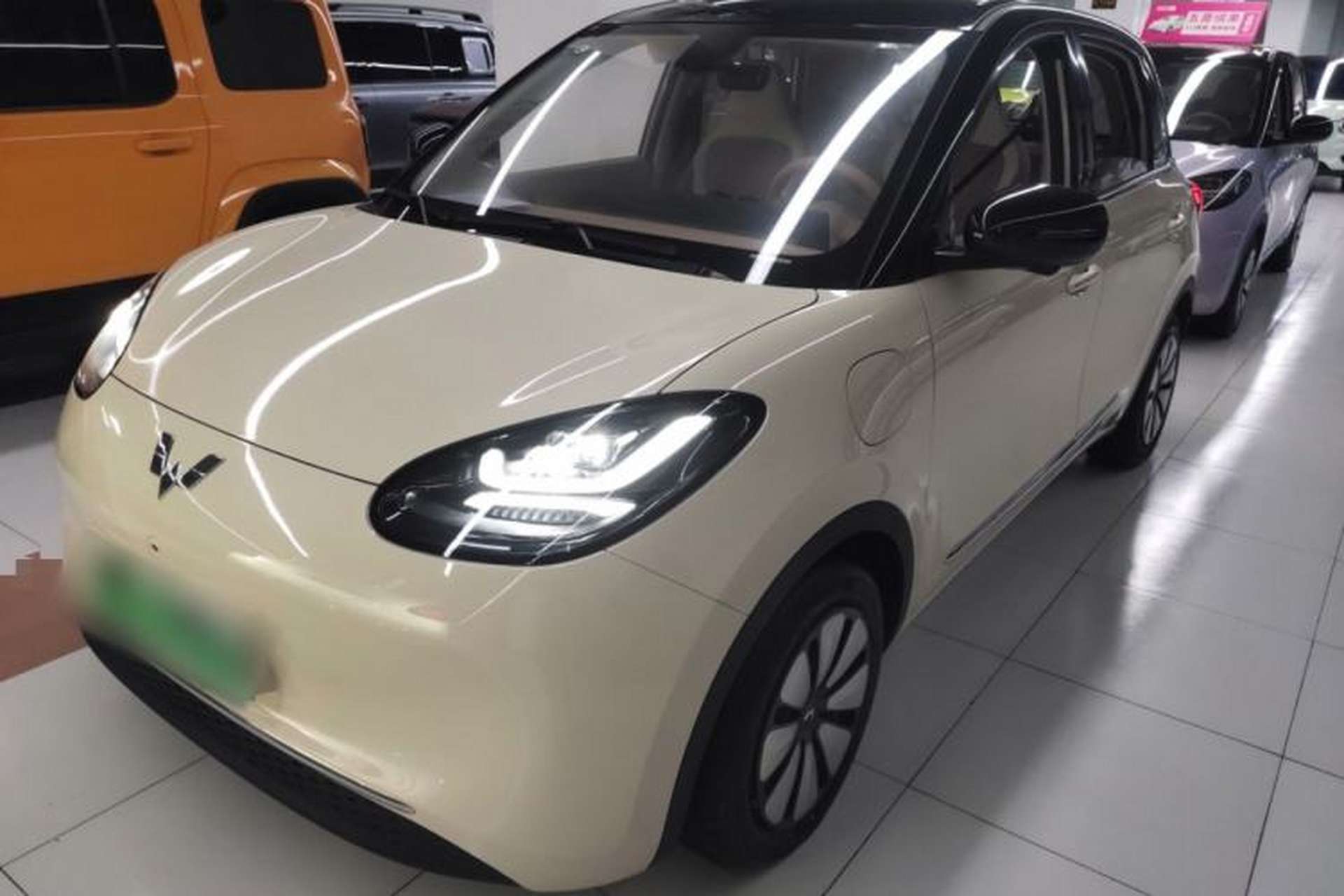 Used Wuling Bingo 2025 410 km Lingxi Deluxe Edition Front Left 45 Deg