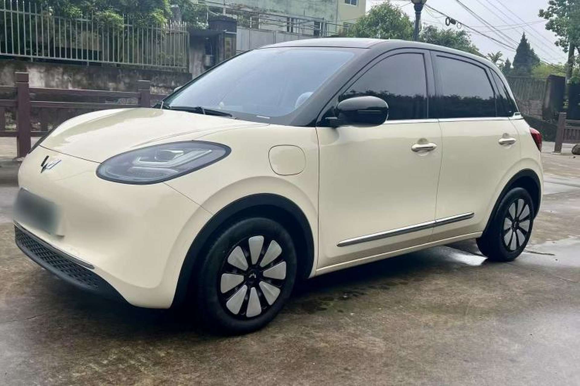 Used Wuling Bingo 2025 333 km Lingxi Connected Version Front Left 45 Deg