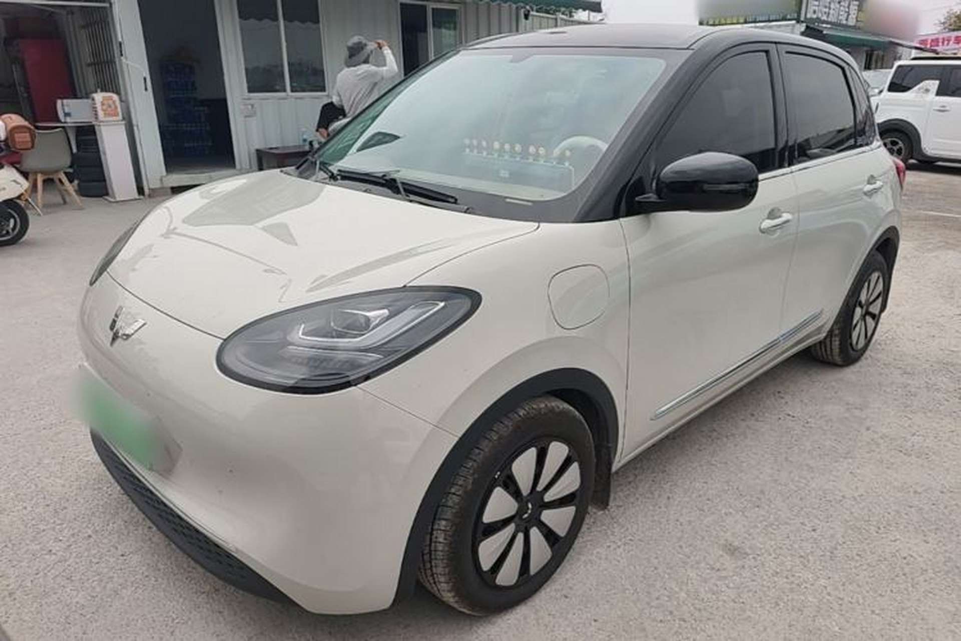 Used Wuling Bingo 2025 333 km Lingxi Connected Version Front Left 45 Deg
