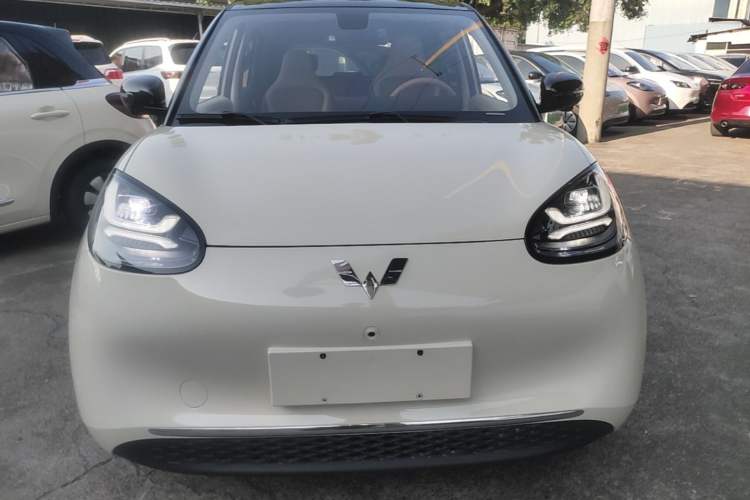 Used Wuling Bingo 2025 410 km Lingxi Deluxe Edition Front