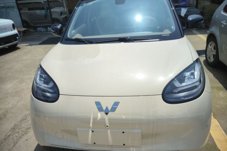 Used Wuling Bingo 2025 410 km Lingxi Deluxe Edition Front