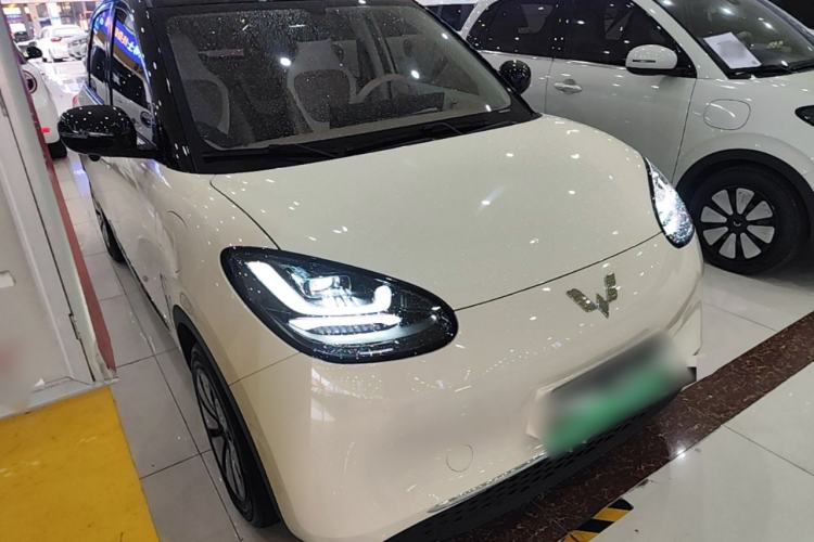 Used Wuling Bingo 2025 333 km Lingxi Connected Version Front Right 45 Deg