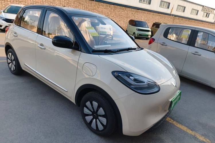 Used Wuling Bingo 2025 333 km Enjoyment Version Front Right 45 Deg