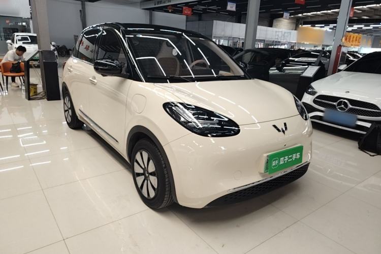 Used Wuling Bingo 2025 333 km Lingxi Deluxe Edition Front Right 45 Deg