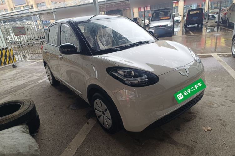 Used Wuling Bingo 2025 203km Light Edition Front Right 45 Deg