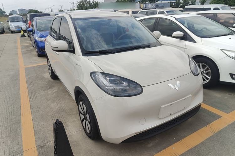 Used Wuling Bingo 2025 333 km Enjoyment Version Front Right 45 Deg