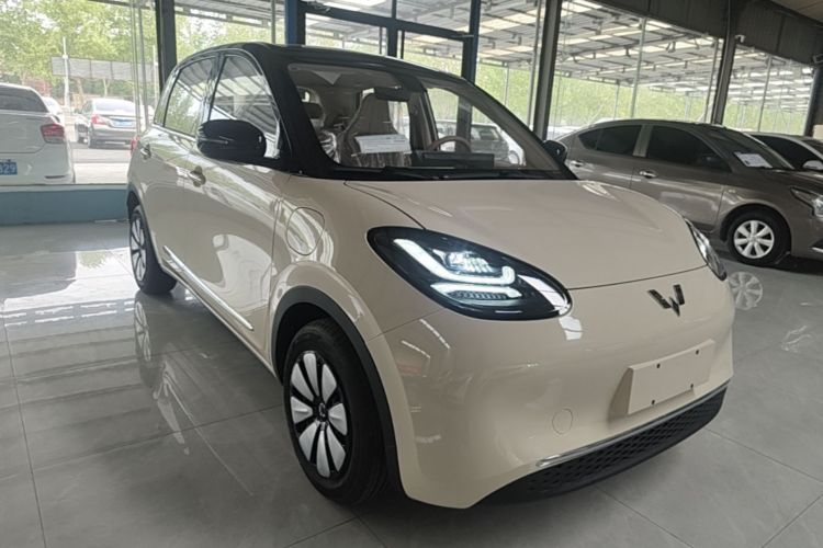 Used Wuling Bingo 2025 333 km Enjoyment Version Front Right 45 Deg