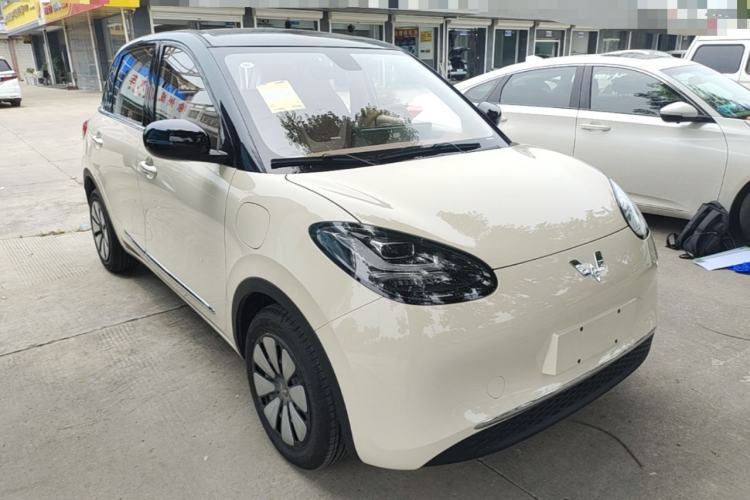 Used Wuling Bingo 2025 333 km Enjoyment Version Front Right 45 Deg