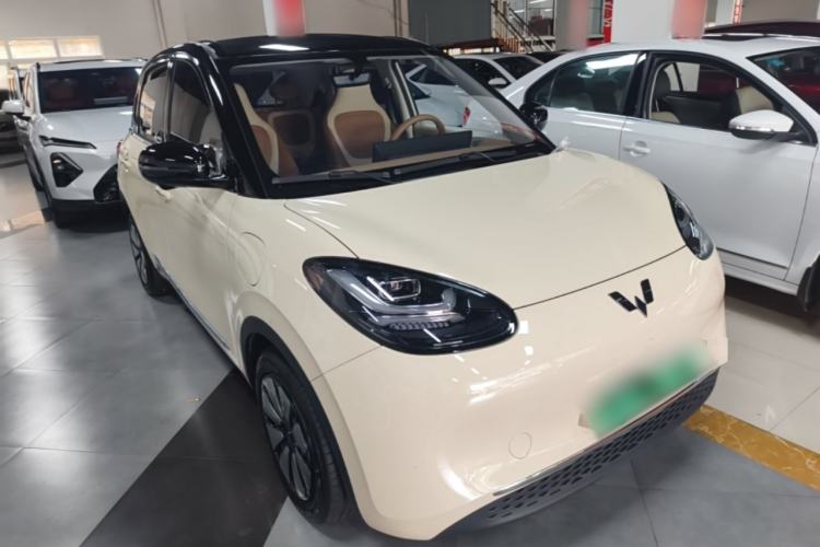 Used Wuling Bingo 2025 333 km Lingxi Deluxe Edition Front Right 45 Deg
