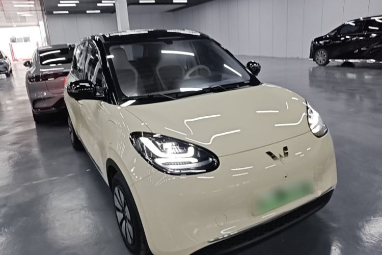 Used Wuling Bingo 2025 333 km Lingxi Deluxe Edition Front Right 45 Deg