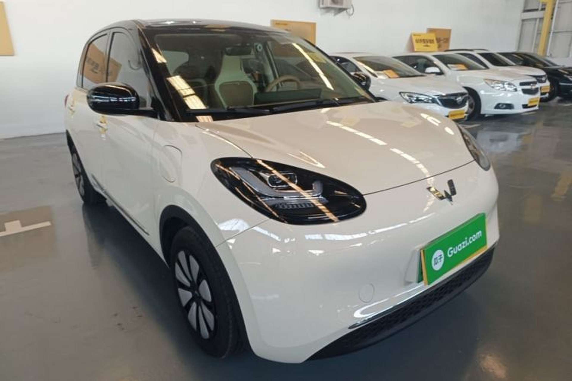 Used Wuling Bingo 2025 333 km Lingxi Connected Version Front Right 45 Deg