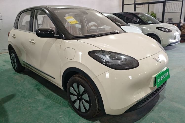 Used Wuling Bingo 2025 333 km Enjoyment Version Front Right 45 Deg