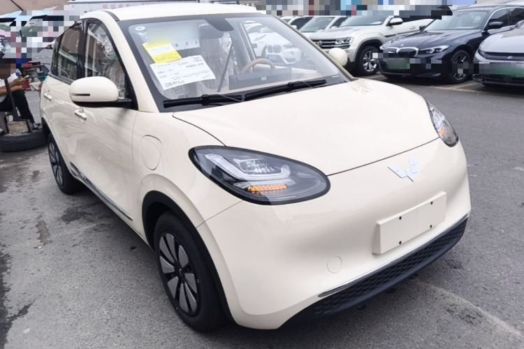 Used Wuling Bingo 2025 333 km Enjoyment Version Front Right 45 Deg