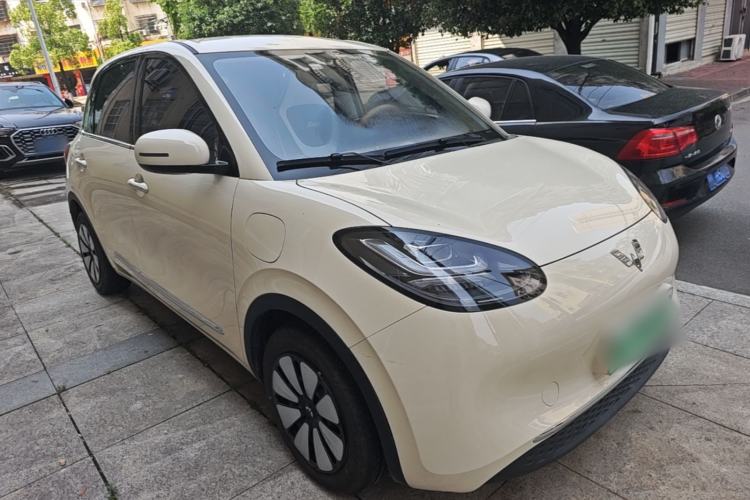 Used Wuling Bingo 2025 333 km Enjoyment Version Front Right 45 Deg