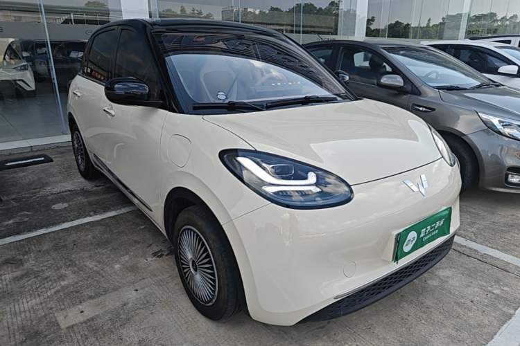 Used Wuling Bingo 2025 333 km Enjoyment Version Front Right 45 Deg