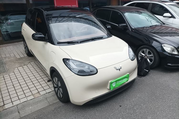 Used Wuling Bingo 2025 333 km Enjoyment Version Front Right 45 Deg