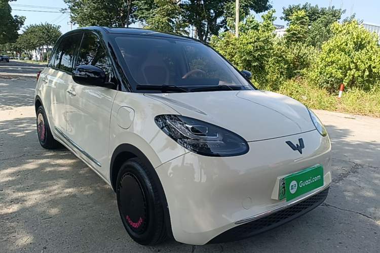Used Wuling Bingo 2025 333 km Lingxi Connected Version Front Right 45 Deg