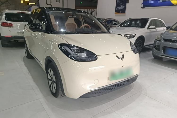 Used Wuling Bingo 2025 333 km Lingxi Deluxe Edition Front Right 45 Deg
