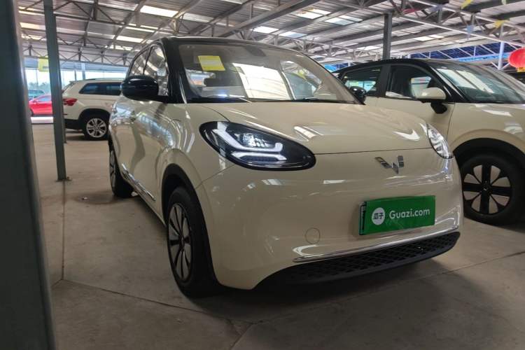 Used Wuling Bingo 2025 333 km Enjoyment Version Front Right 45 Deg