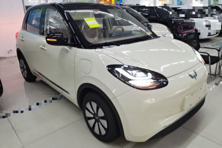 Used Wuling Bingo 2025 333 km Enjoyment Version Front Right 45 Deg