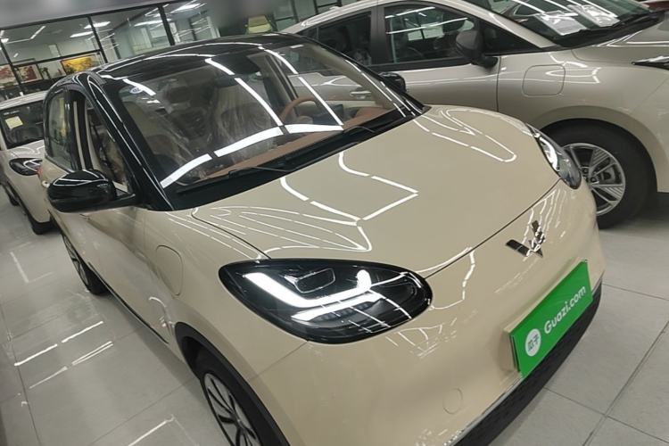 Used Wuling Bingo 2025 333 km Enjoyment Version Front Right 45 Deg