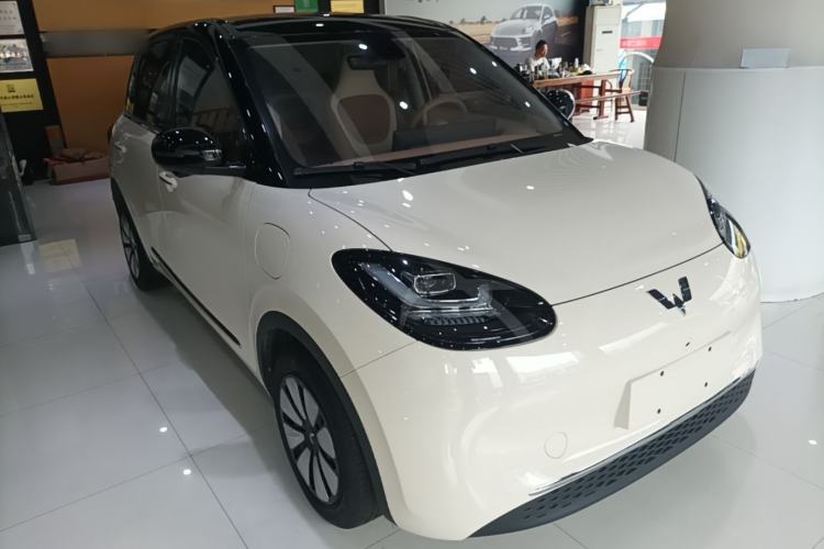 Used Wuling Bingo 2025 410 km Lingxi Deluxe Edition Front Right 45 Deg