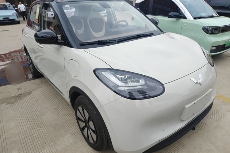 Used Wuling Bingo 2025 333 km Enjoyment Version Front Right 45 Deg