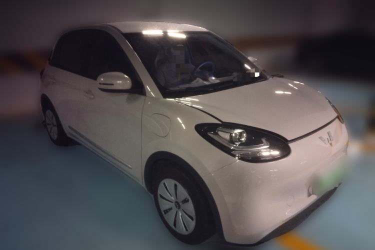 Used Wuling Bingo 2025 203km Light Edition Front Right 45 Deg
