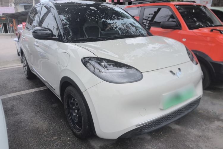 Used Wuling Bingo 2025 333 km Enjoyment Version Front Right 45 Deg