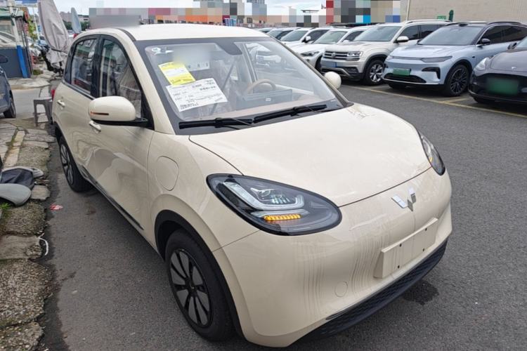 Used Wuling Bingo 2025 333 km Enjoyment Version Front Right 45 Deg
