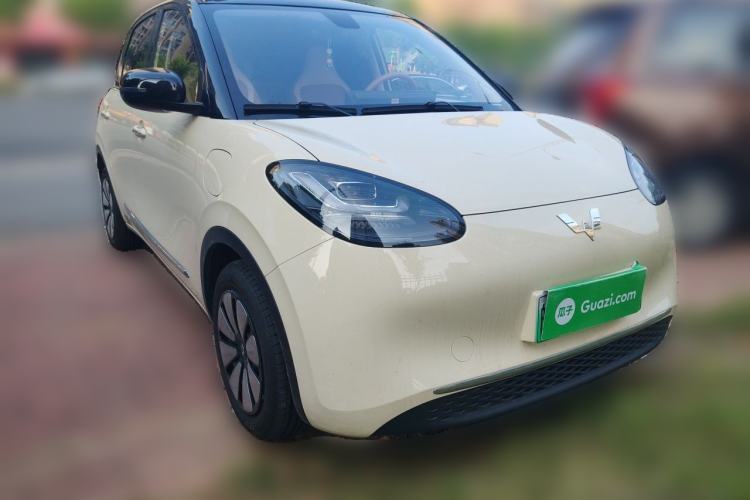 Used Wuling Bingo 2025 333 km Lingxi Connected Version Front Right 45 Deg