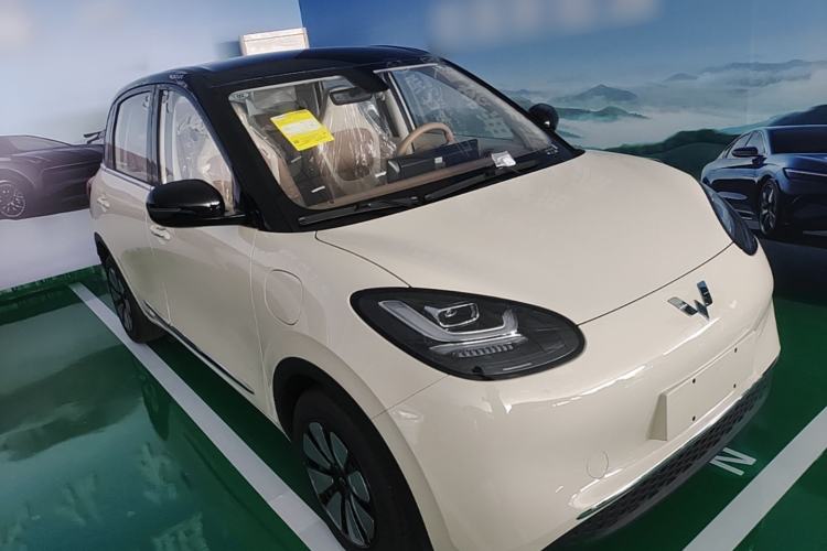 Used Wuling Bingo 2025 333 km Enjoyment Version Front Right 45 Deg