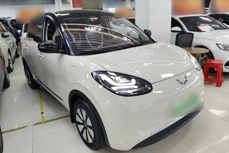 Used Wuling Bingo 2025 333 km Lingxi Connected Version Front Right 45 Deg
