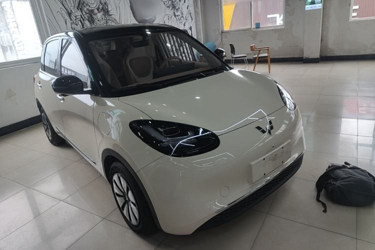 Used Wuling Bingo 2025 333 km Lingxi Deluxe Edition Front Right 45 Deg