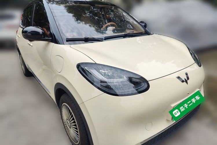 Used Wuling Bingo 2025 333 km Lingxi Deluxe Edition Front Right 45 Deg