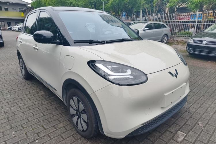 Used Wuling Bingo 2025 333 km Enjoyment Version Front Right 45 Deg