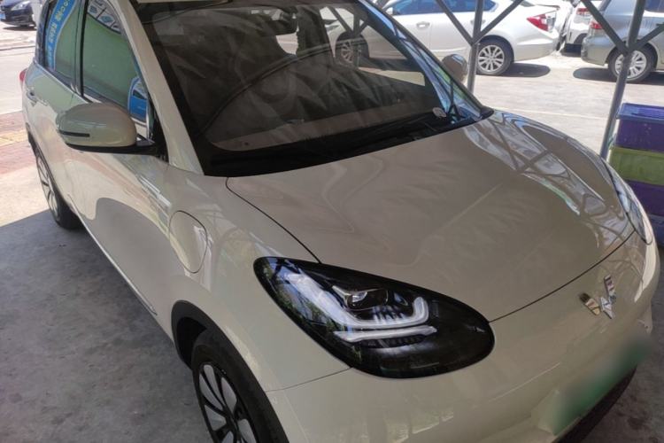 Used Wuling Bingo 2025 333 km Lingxi Deluxe Edition Front Right 45 Deg