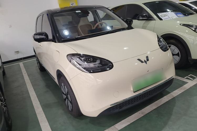 Used Wuling Bingo 2025 410 km Lingxi Deluxe Edition Front Right 45 Deg