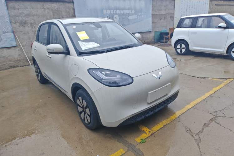 Used Wuling Bingo 2025 333 km Enjoyment Version Front Right 45 Deg