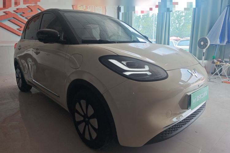 Used Wuling Bingo 2025 410 km Lingxi Deluxe Edition Front Right 45 Deg