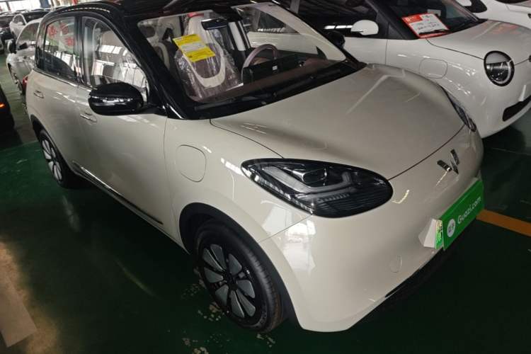 Used Wuling Bingo 2025 333 km Enjoyment Version Front Right 45 Deg