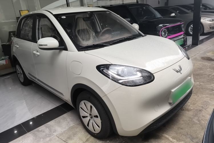 Used Wuling Bingo 2025 203km Light Edition Front Right 45 Deg
