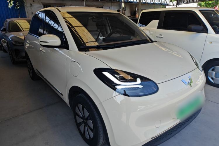 Used Wuling Bingo 2025 333 km Lingxi Connected Version Front Right 45 Deg