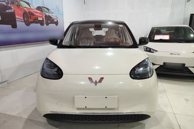 Used Wuling Bingo 2025 333 km Enjoyment Version Front