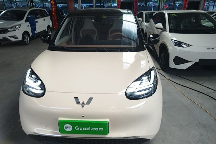Used Wuling Bingo 2025 410 km Lingxi Deluxe Edition Front