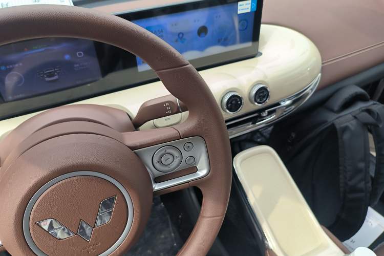 Used Wuling Bingo 2025 333 km Enjoyment Version Gear Lever