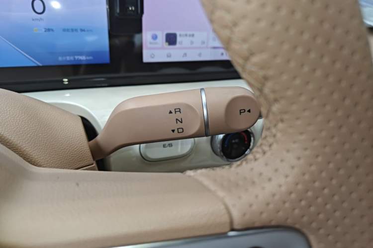 Used Wuling Bingo 2025 333 km Lingxi Deluxe Edition Gear Lever